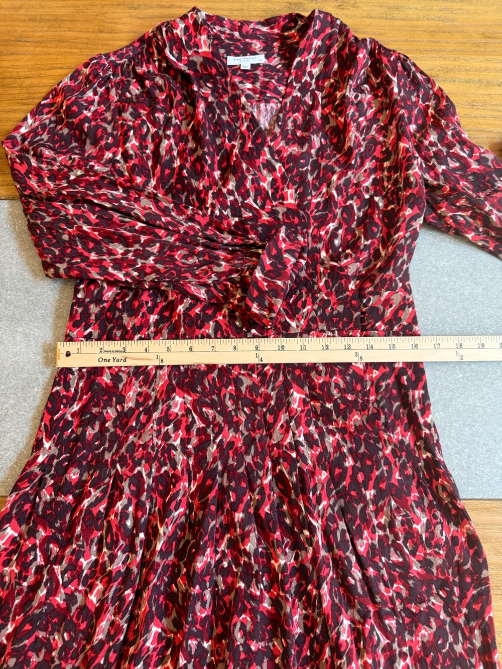 Equipment Femme Jenesse Dress NWT Merlot Leopard Wrap Mini Size 12 - Picture 6 of 12